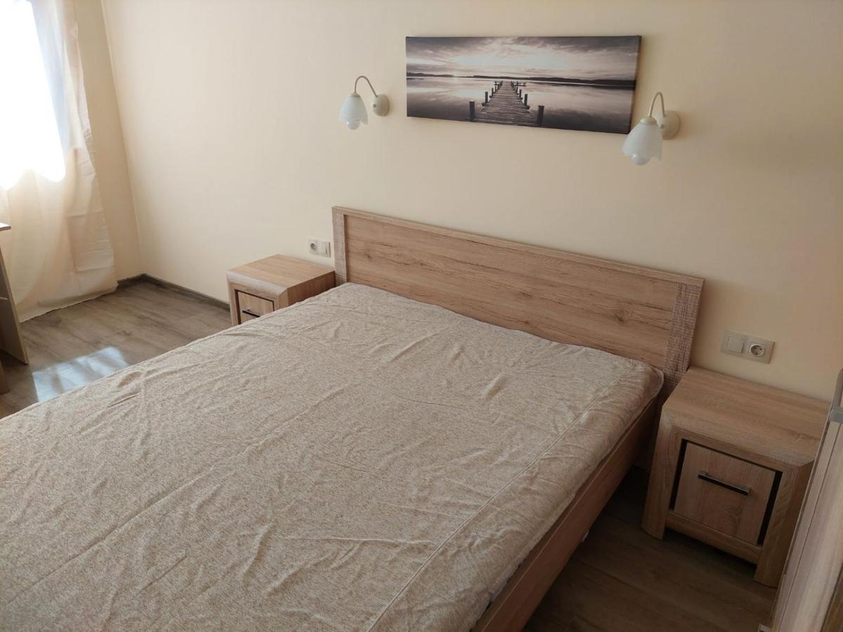 בורגאס Апартаменти За Гости Делукс מראה חיצוני תמונה